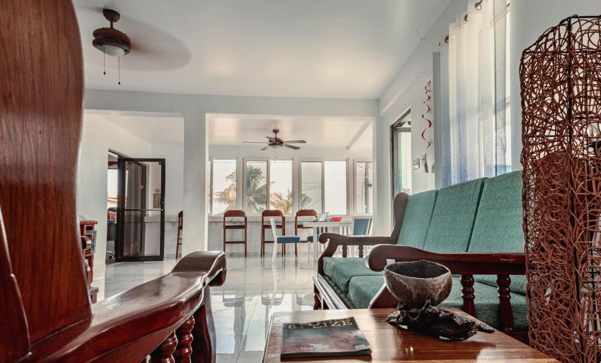 Bonefish Hotel Dangriga Extérieur photo